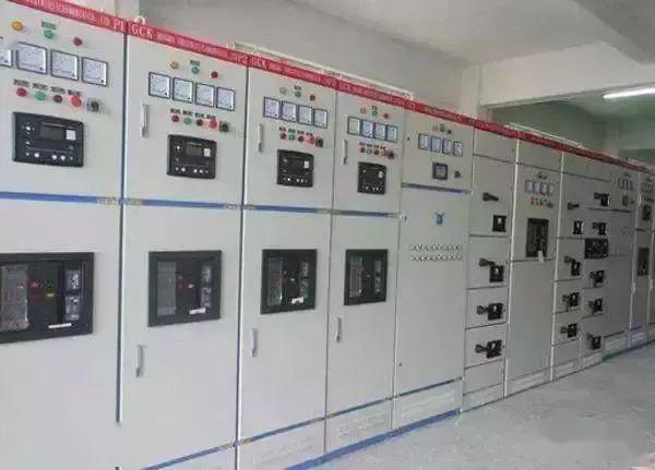 開關柜為什么稱之為“完整配電裝置”？