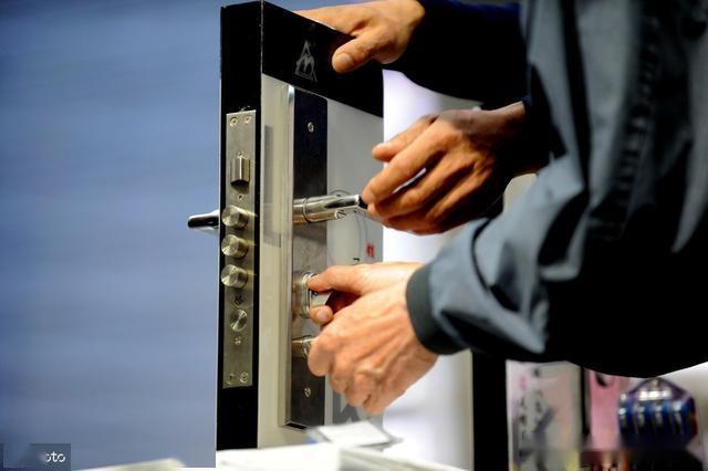 什么是開(kāi)關(guān)柜？如何分類？它適用于哪里？