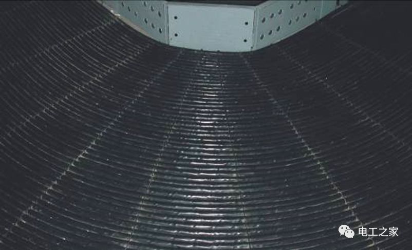 一條完成開關(guān)柜安裝，電纜橋架施工，電纜敷設(shè)及布線施工，照明配電箱施工