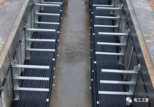 一條完成開關(guān)柜安裝，電纜橋架施工，電纜敷設(shè)及布線施工，照明配電箱施工