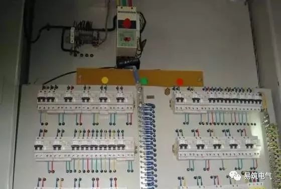配電箱的布線和安裝的通用標(biāo)準(zhǔn)是什么？我們應(yīng)該注意哪些問題？圖片和文本的詳細(xì)說明