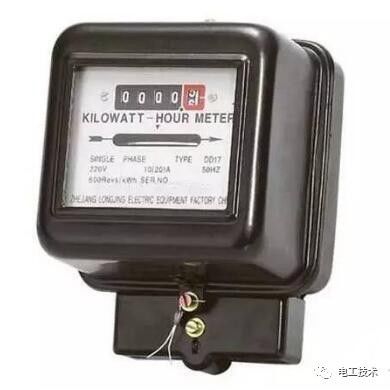 分析了配電箱的內部結構，誰能理解它？